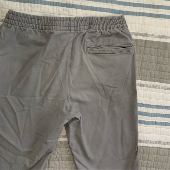 Boys Old Navy joggers - Picture 6 of 8